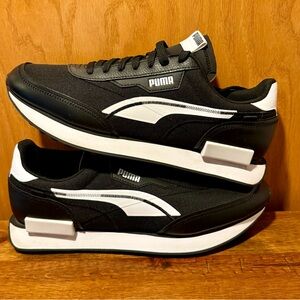 AUTHENTIC PUMA FUTURE Rider Play On Black 371149-88 Men’s Shoes Sz 10.5